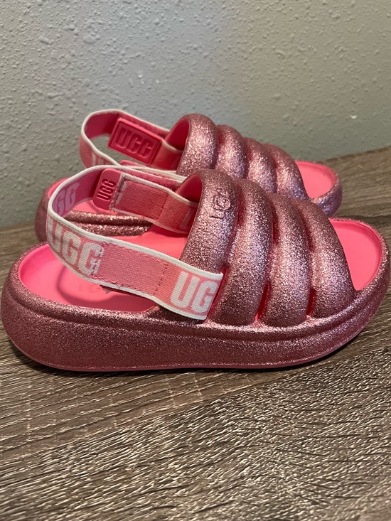 UGG Other - UGG Kids Glitter Puff Slide Sandals in Shimmering Pink